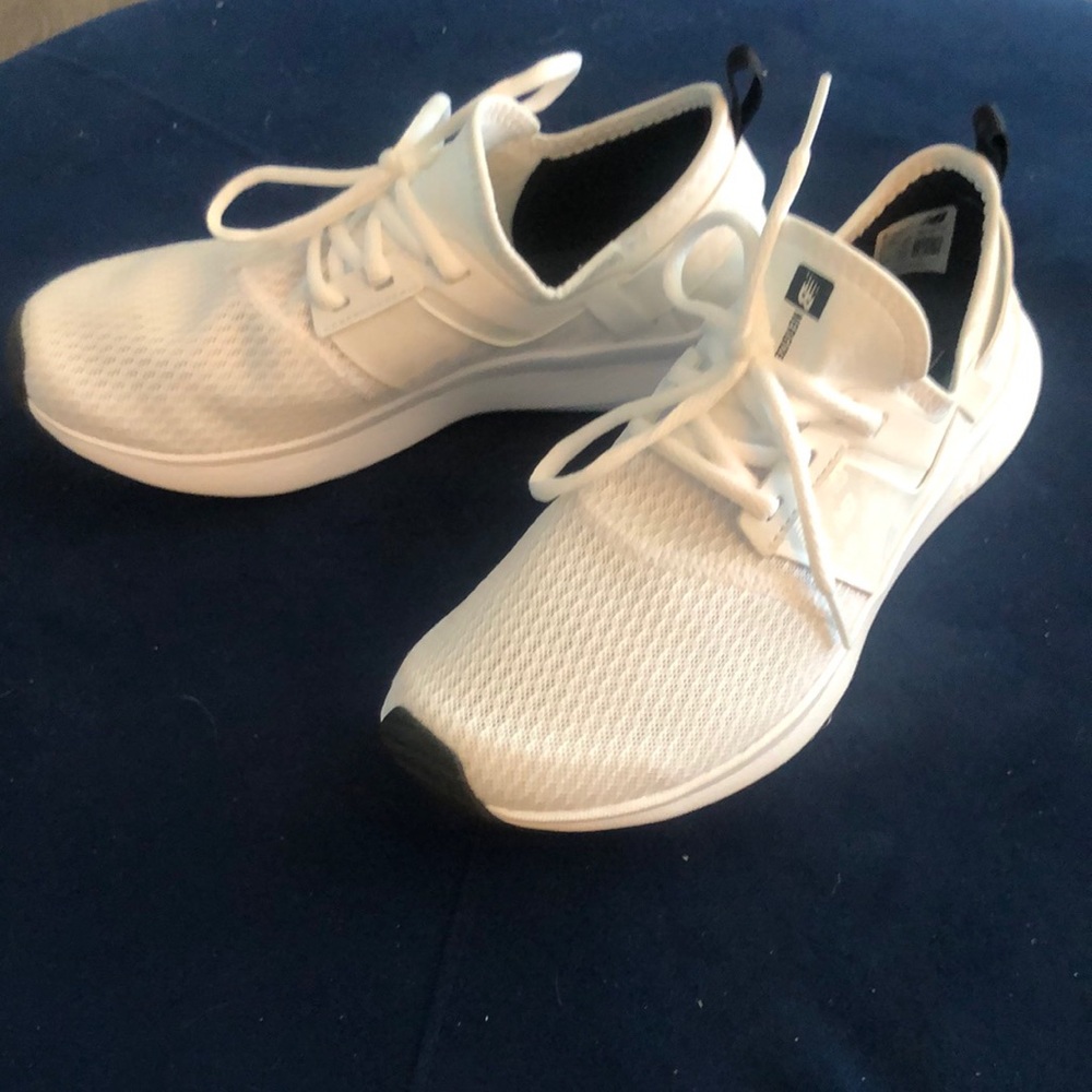 New balance running shoes size 9